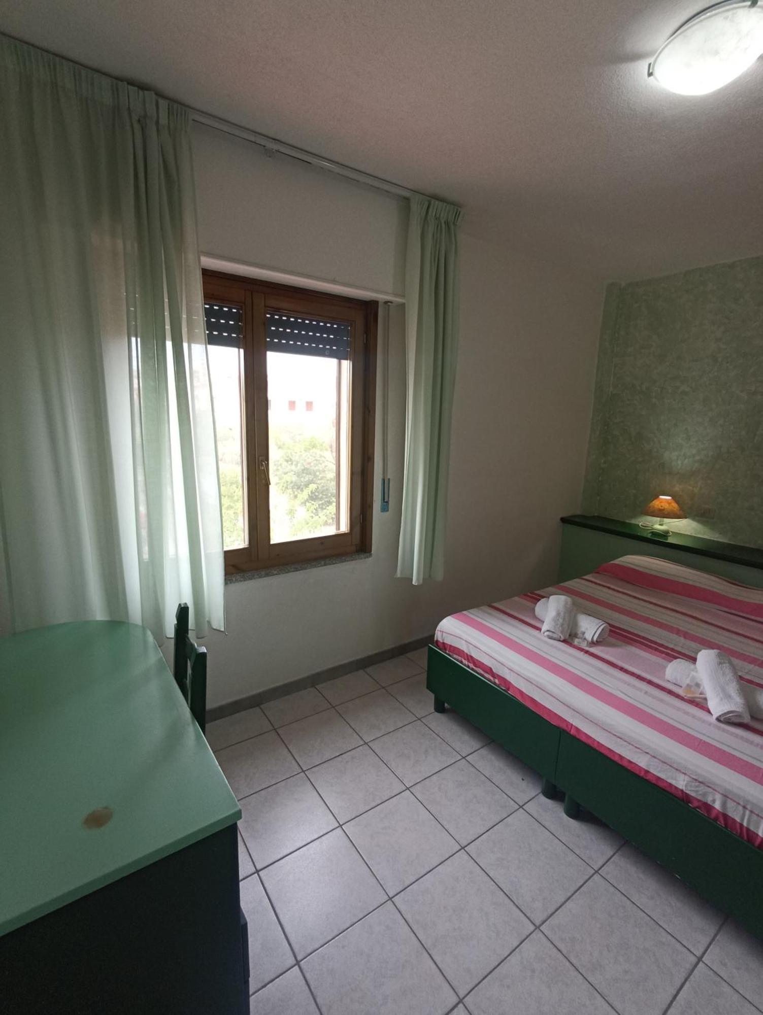 S'Ustiarvu- Nuova Gestione Otel Cala Liberotto Dış mekan fotoğraf