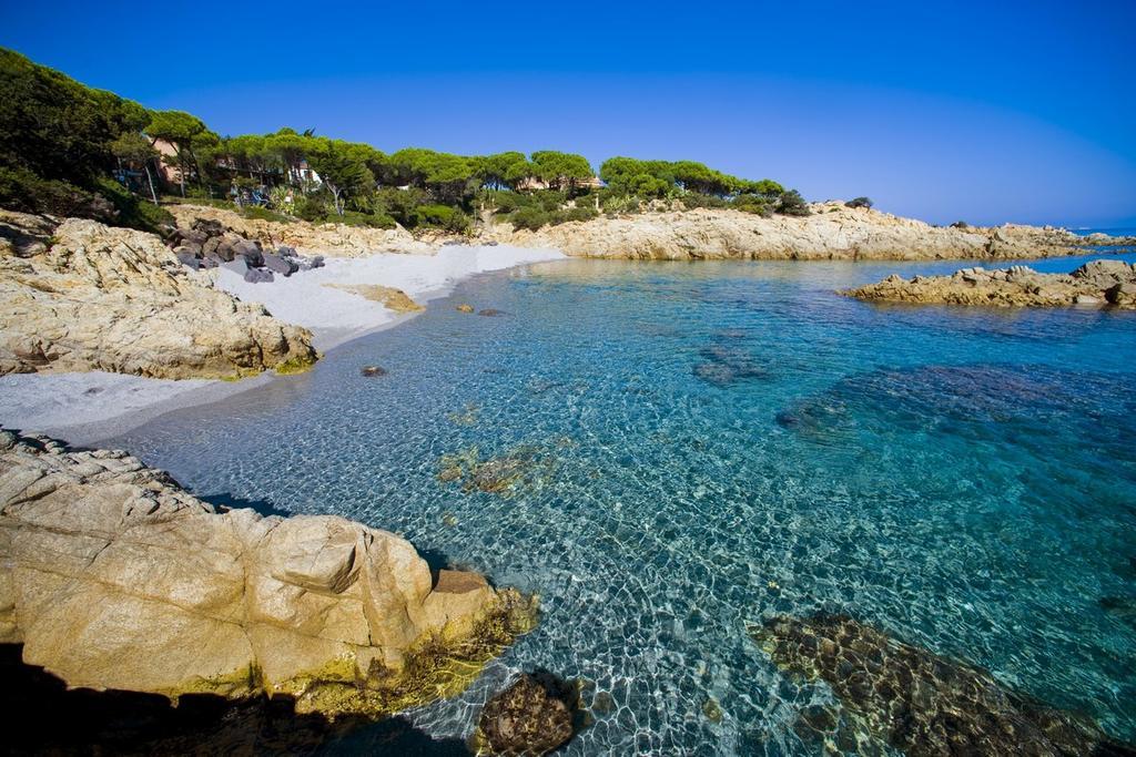 S'Ustiarvu- Nuova Gestione Otel Cala Liberotto Dış mekan fotoğraf